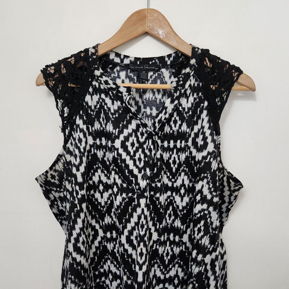 FRENCH LAUNDRY Women's Black Crochet Shoulders Sleeveless Blouse Top Size 2X - Picture 2 of 7